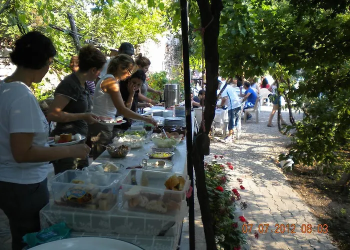 George House Bed & Breakfast Faralya